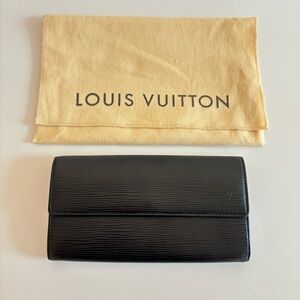 Louis Vuitton Black Epi Leather "Sarah" Wallet